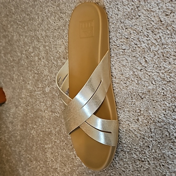 Reef Women's Cushion Spring Bloom Slide Sandal - Picture 7 of 10